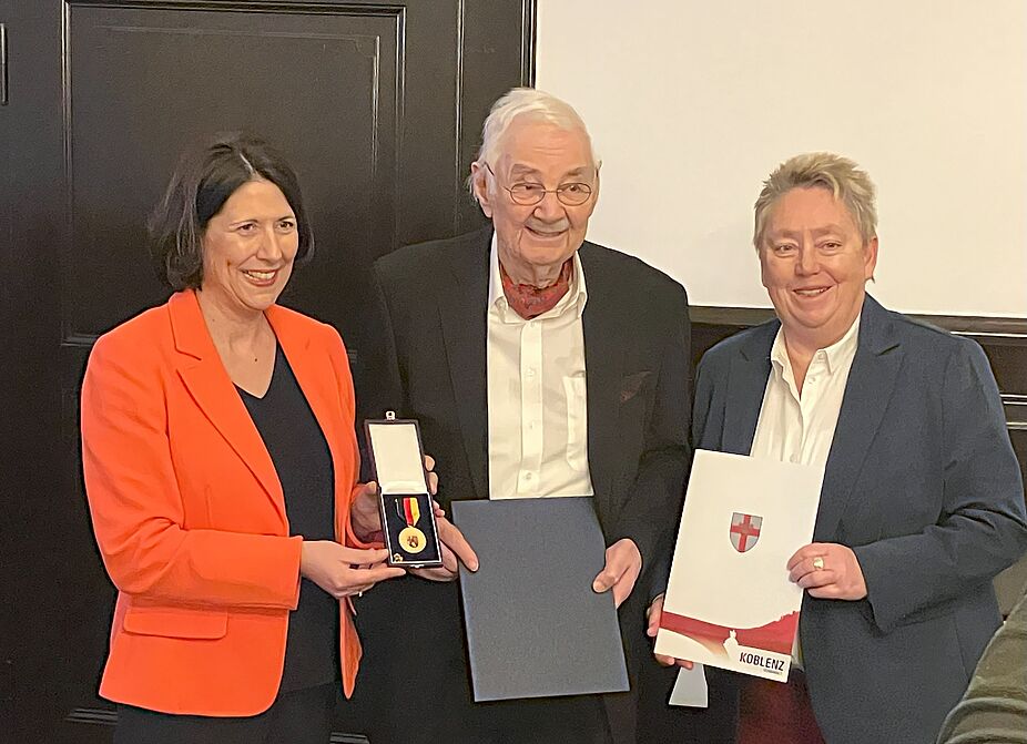 Jo Schaefer mit Ministerin Schmitt und Bürgermeisterin Mohrs Jo Schaefer mit Ministerin Schmitt und Bürgermeisterin Mohrs