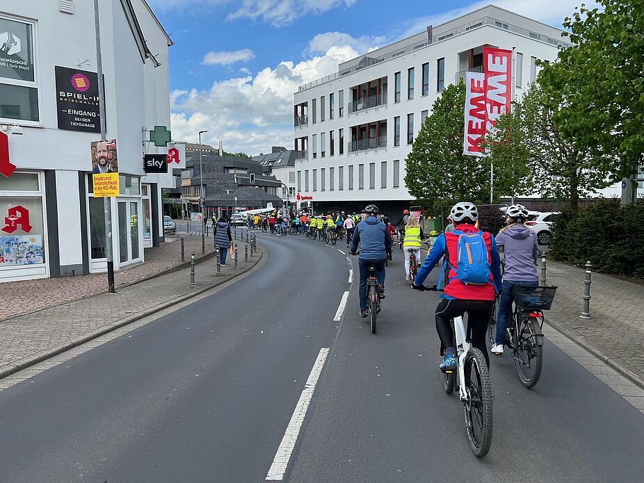 Kidical Mass am 4.5.2024 in Montabaur unterwegs 1 Kidical Mass am 4.5.2024 in Montabaur unterwegs