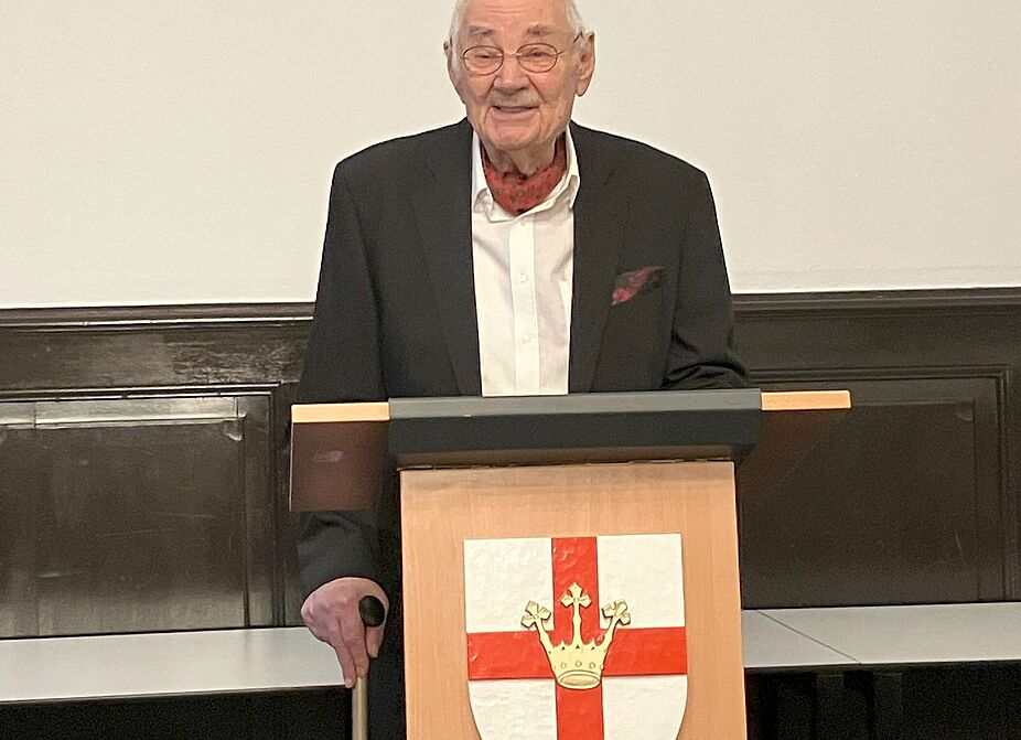 Jo Schaefer Jo Schaefer